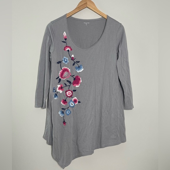 Garnet Hill | Gray Scoop Neck Floral Colorful Embroidered Asymmetrical Hem Top - Picture 1 of 6